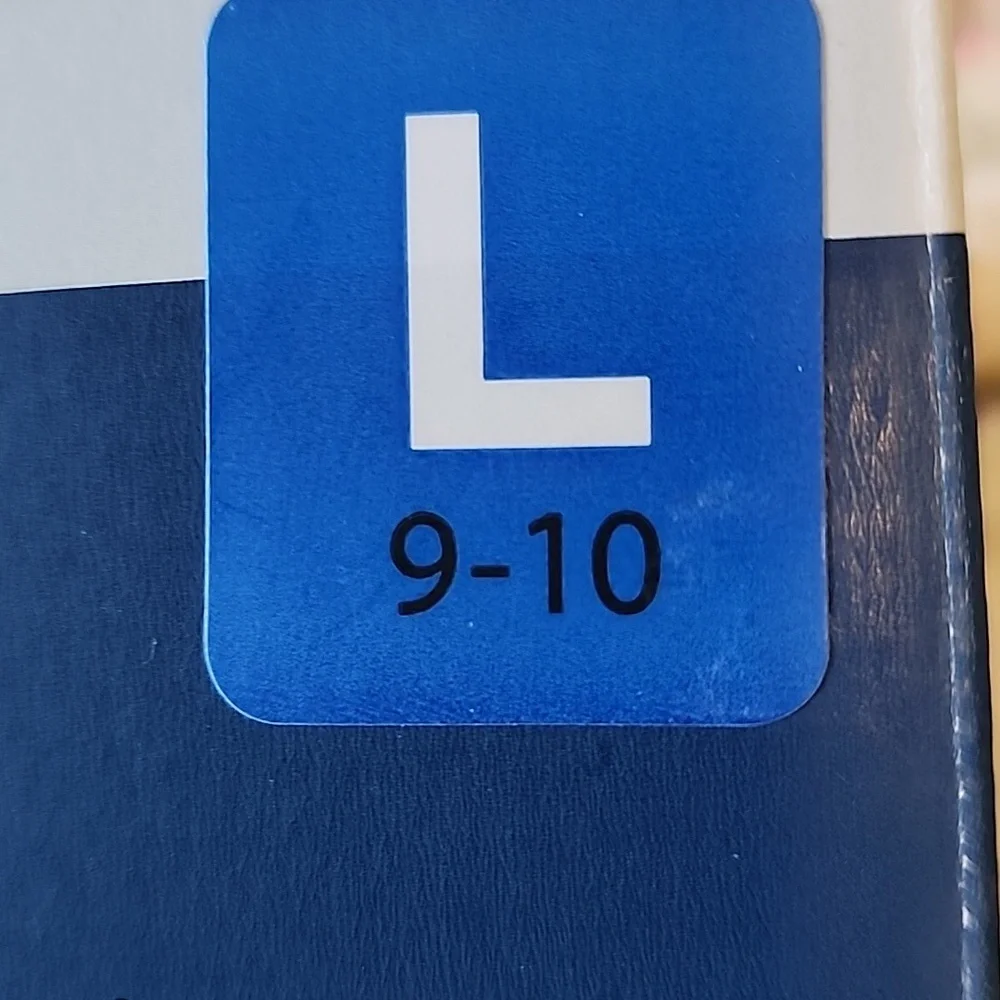 DEARFOAMS WOMAN'S SLIPPERS - Picture 7 of 8